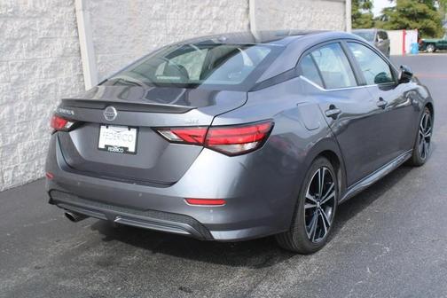 2022 Nissan Sentra SR