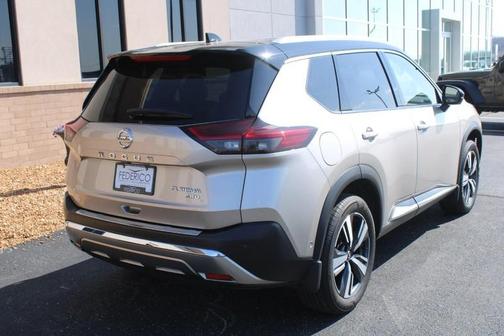 2021 Nissan Rogue Platinum