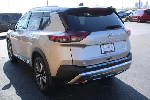 2021 Nissan Rogue Platinum
