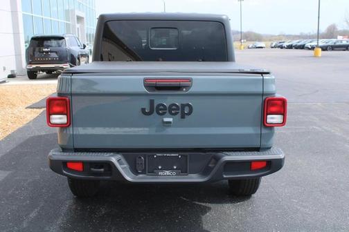 Anvil Clearcoat 2024 Jeep Gladiator Sport