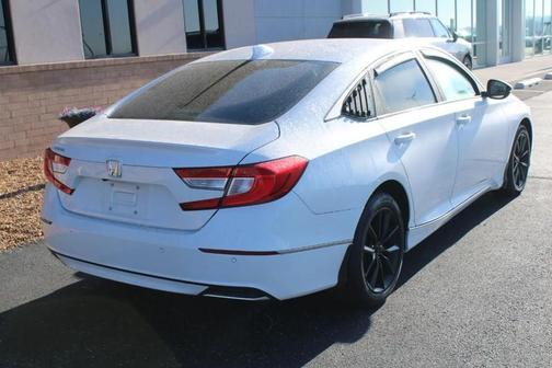 2022 Honda Accord EX-L 1.5T