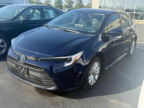 2024 Toyota Corolla Hybrid LE