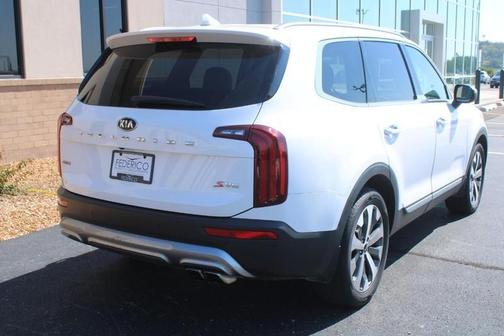 2020 Kia Telluride S