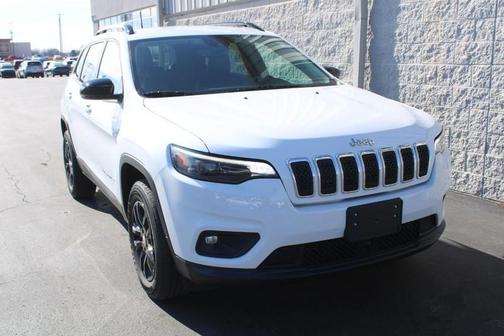 2022 Jeep Cherokee Latitude Lux