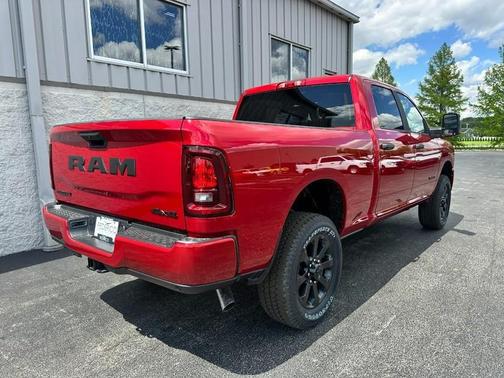 Molten Red Pearlcoat 2026 RAM 2500 Big Horn
