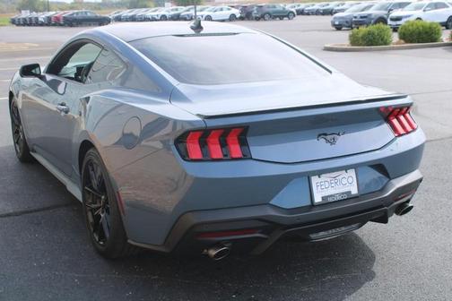 2024 Ford Mustang EcoBoost