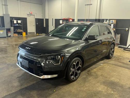 2023 Kia Niro EX Touring