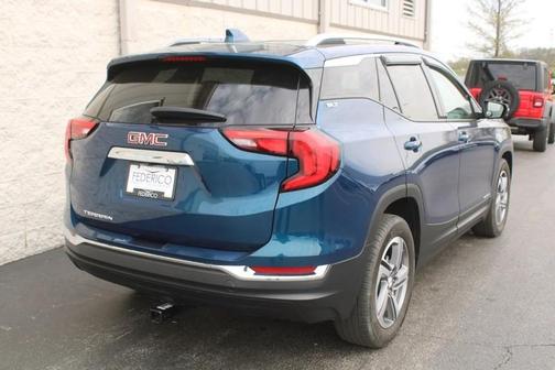 2021 GMC Terrain SLT