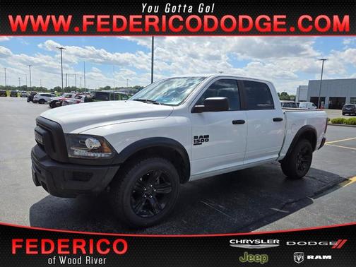 Bright White Clearcoat 2024 RAM 1500 Classic SLT