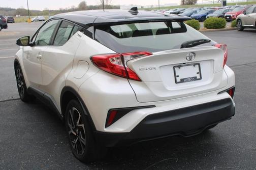 Blizzard Pearl White 2019 Toyota C-HR XLE