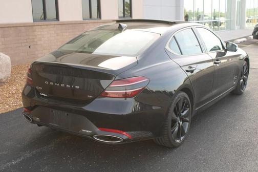 2023 Genesis G70 3.3T
