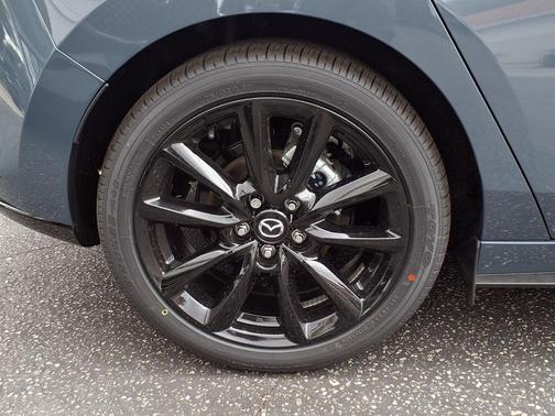 Polymetal Gray Metallic 2026 Mazda Mazda3 FWD w/Premium Package