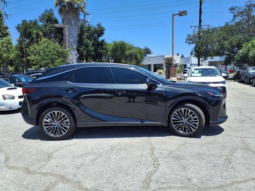 2025 Lexus RX 450h+ Base