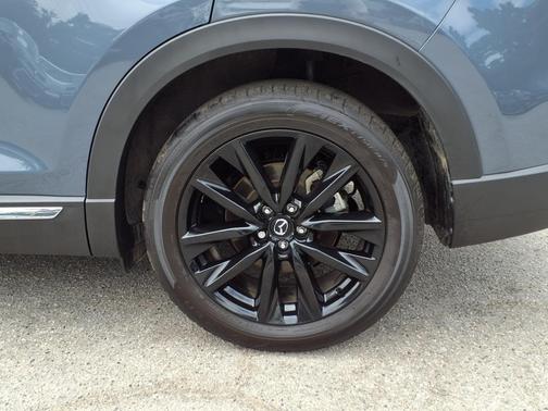 2023 Mazda CX-9 Carbon Edition