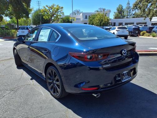 2025 Mazda Mazda3 2.5 S Select Sport