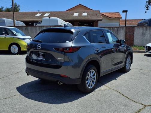 2022 Mazda CX-5 2.5 S Preferred Package