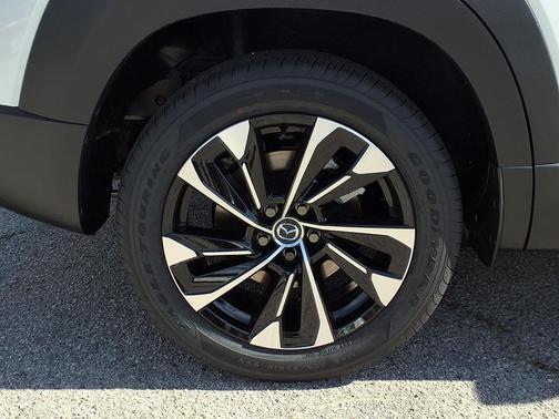 2026 Mazda CX-50 Hybrid Premium Plus