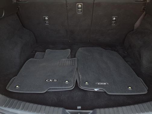 2021 Mazda CX-5 Sport