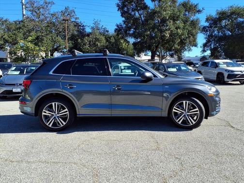 2020 Audi Q5 e 55 Premium Plus