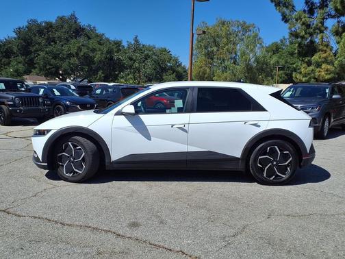 2024 Hyundai IONIQ 5 SEL