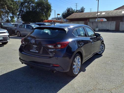2017 Mazda Mazda3 Touring 2.5