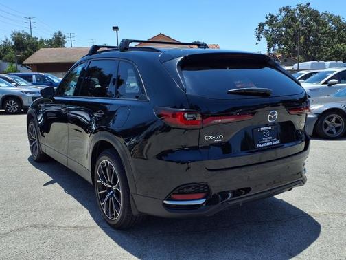 2025 Mazda CX-70 PHEV Premium