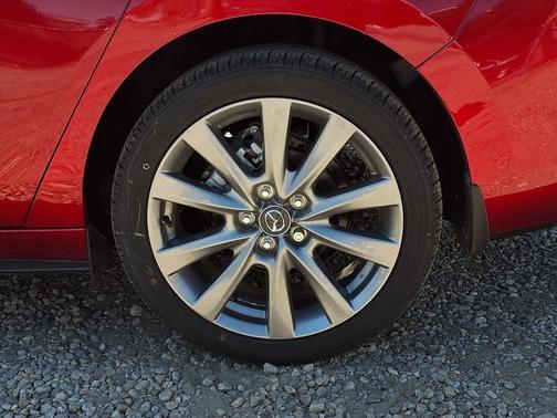 2025 Mazda Mazda3 FWD w/Preferred Package