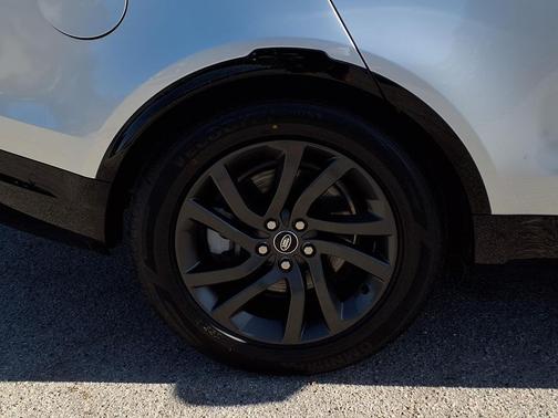 2022 Land Rover Discovery S R-Dynamic