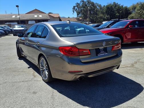 2017 BMW 530 i