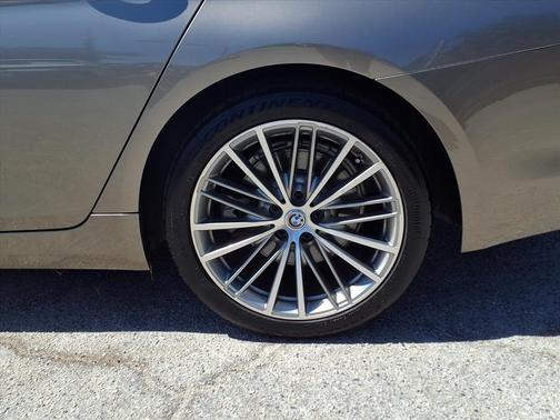 2017 BMW 530 i