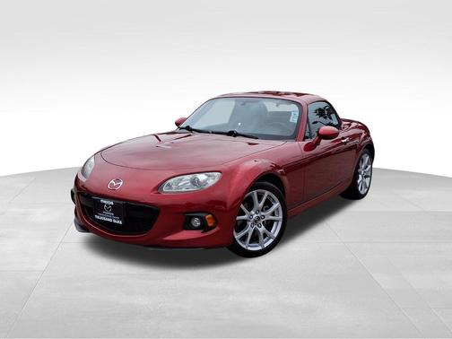 Zeal Red 2015 Mazda MX-5 Miata PRHT Grand Touring