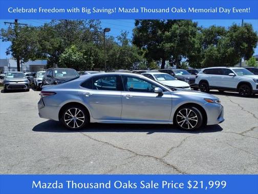 2019 Toyota Camry SE