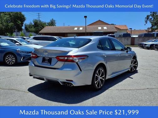 2019 Toyota Camry SE