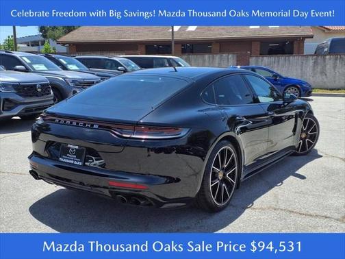 2023 Porsche Panamera Base