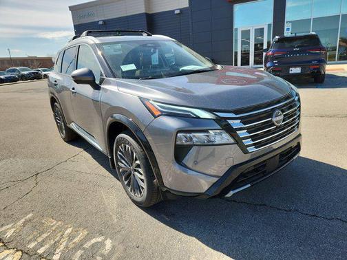 2025 Nissan Rogue Platinum