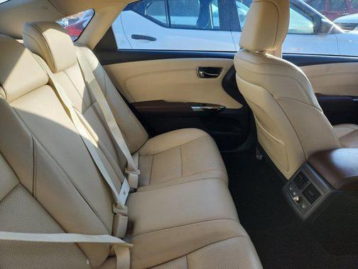 2016 Toyota Avalon Limited