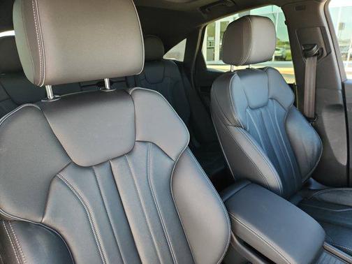 2021 Audi Q5 45 Premium Plus
