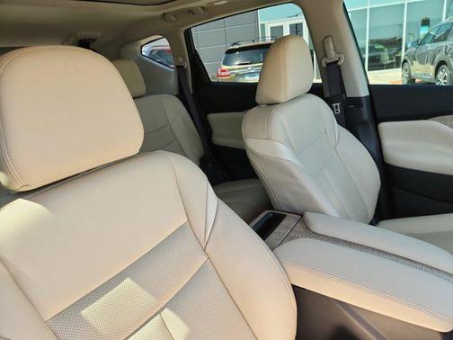 2024 Nissan Murano SL FWD