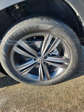 2022 Volkswagen Atlas Cross Sport 2.0T SEL