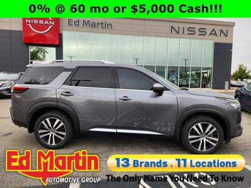 2025 Nissan Pathfinder Platinum 4WD