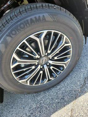 2025 Nissan Armada Platinum 4WD