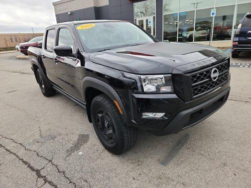 2024 Nissan Frontier SV