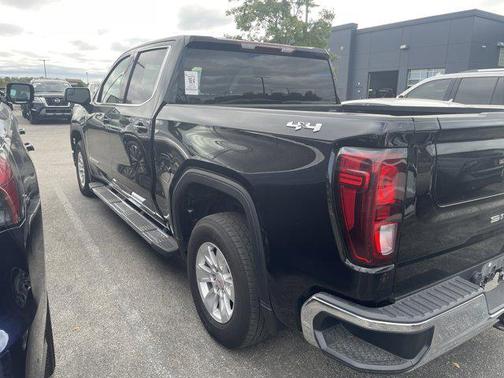 2022 GMC Sierra 1500 SLE