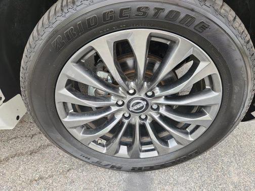 2024 Nissan Armada Platinum 4WD
