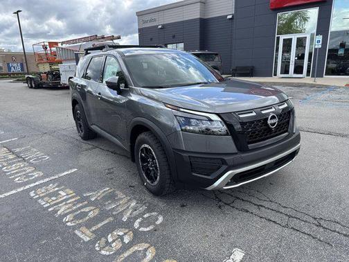 2025 Nissan Pathfinder Rock Creek 4WD