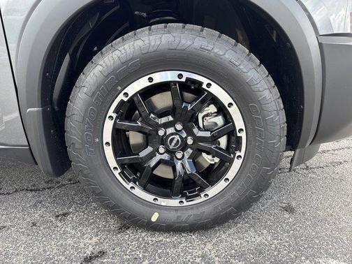 2025 Nissan Pathfinder Rock Creek 4WD