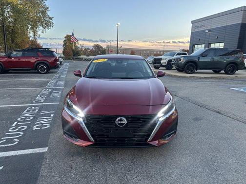 2023 Nissan Altima 2.5 SV