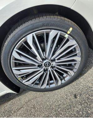 2025 Nissan Altima SL FWD