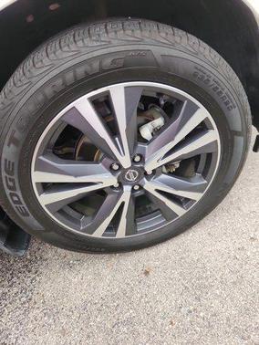 2020 Nissan Pathfinder Platinum 2WD