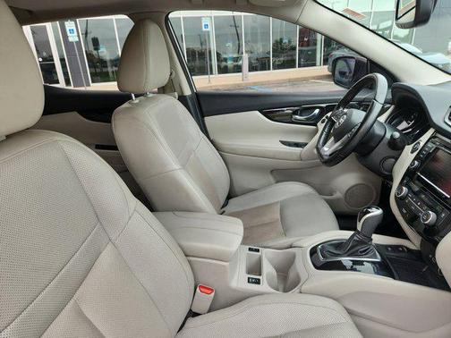 2021 Nissan Rogue Sport SL